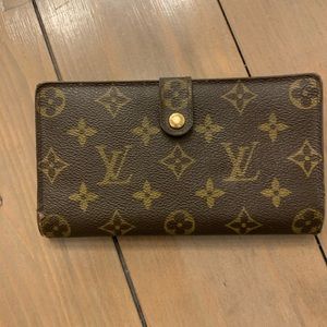 LV  Monogram Porte Monnaie Viennois Wallet